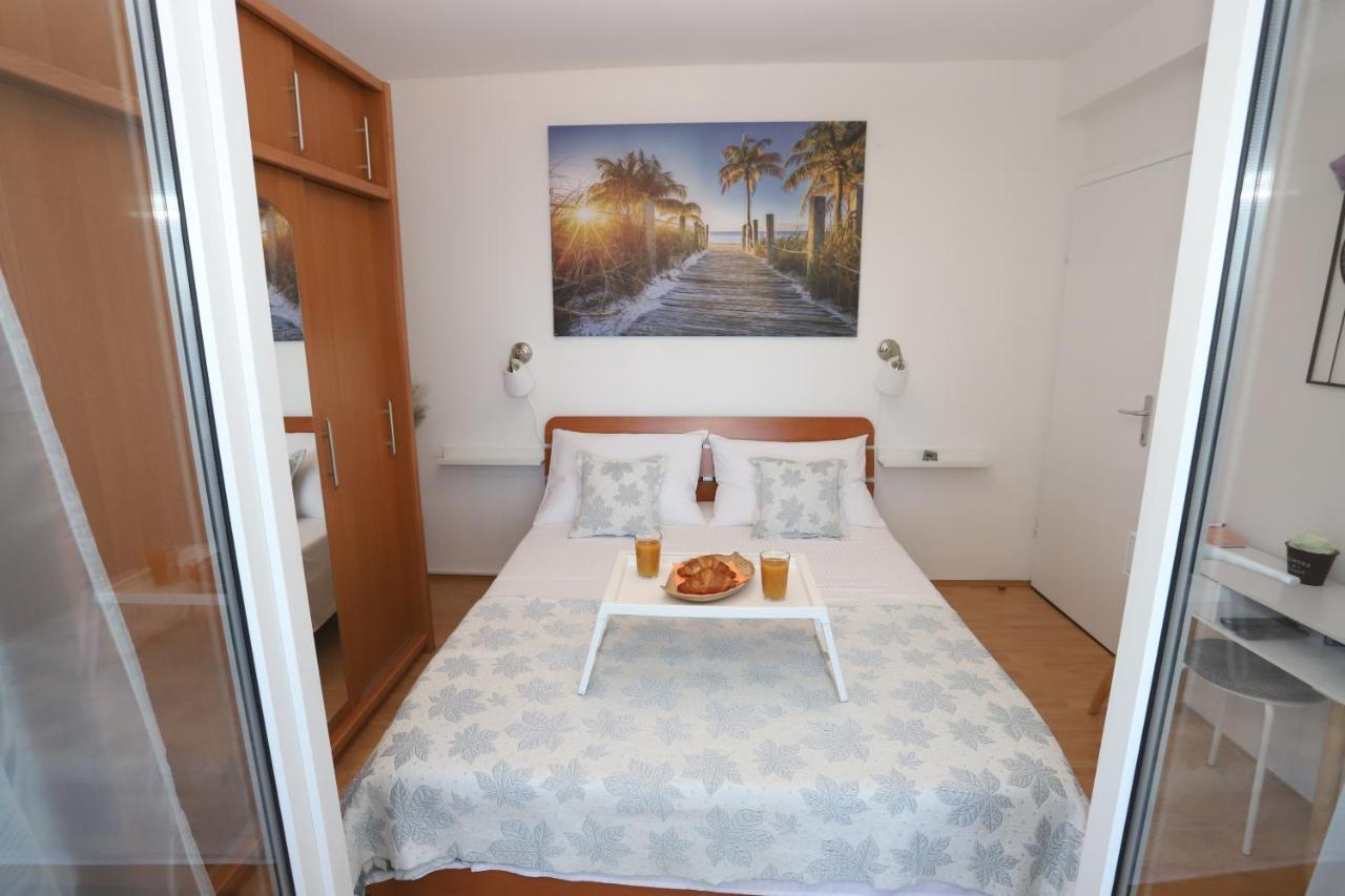 Apartment Relaxing Sea View, オクルグ・ゴルニ エクステリア 写真